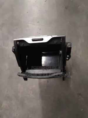 Sonata 2011 and 2014 Center Safe Box