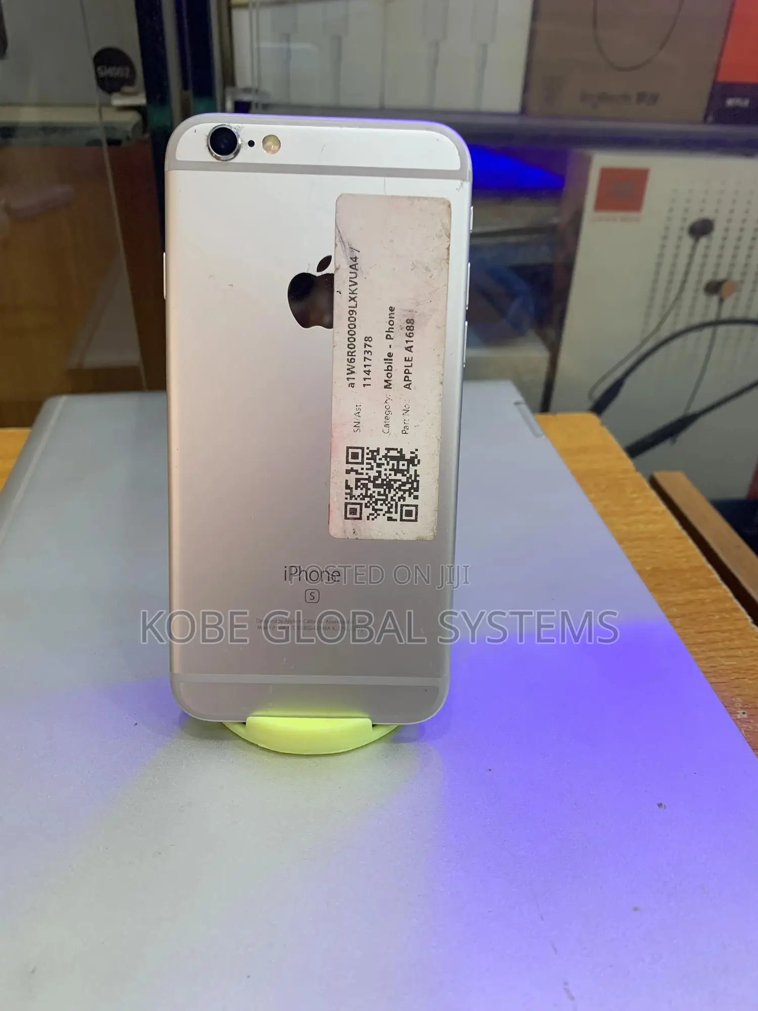 Apple iPhone 6s 32 GB Silver