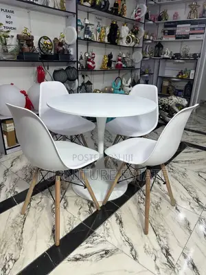 4 Seaters Modern Dining Set