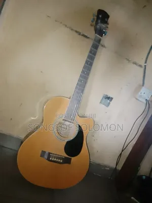 Photo - Acoustic Guitar