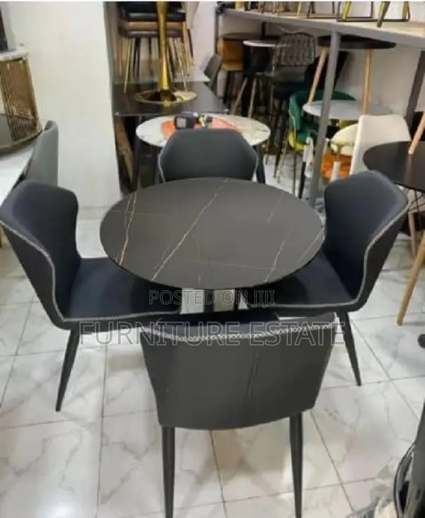4 Seaters Modern Dining Set