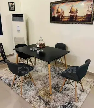 4 Seaters Modern Restaurant Set