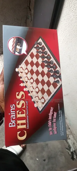 Photo - Brain's Chess Set Small One