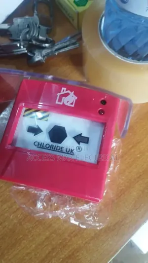 Chloride Uk Break Glass With Indicator Light