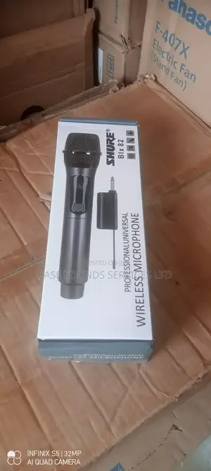 Plug and Play Wireless Microphones
