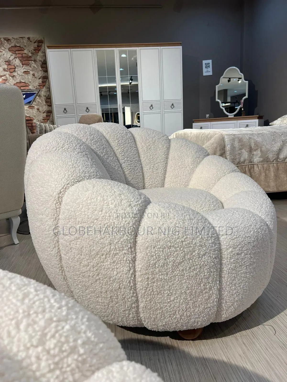 Luxury High Top-Quality Turkish Exquisite Sofa
