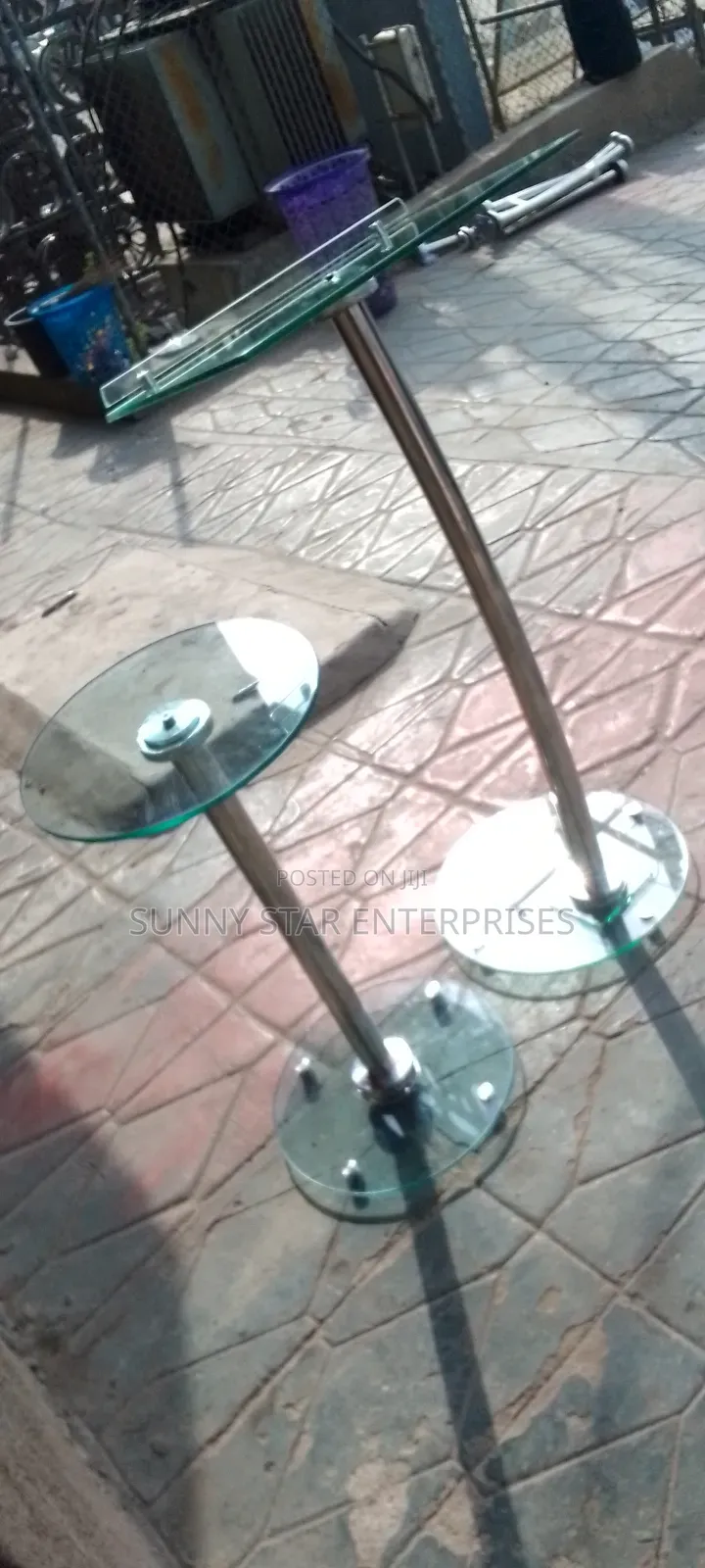 High Quality Single Pole Glass Pulpit