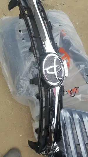 Front Grill Camry 2015