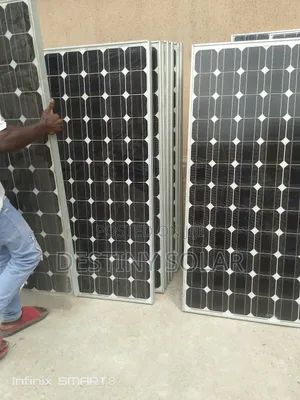 300waats Solar Panel Canadian Mono Used Like New One Clean