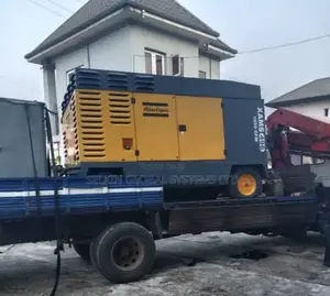1050cfm Air Compressor for Hire