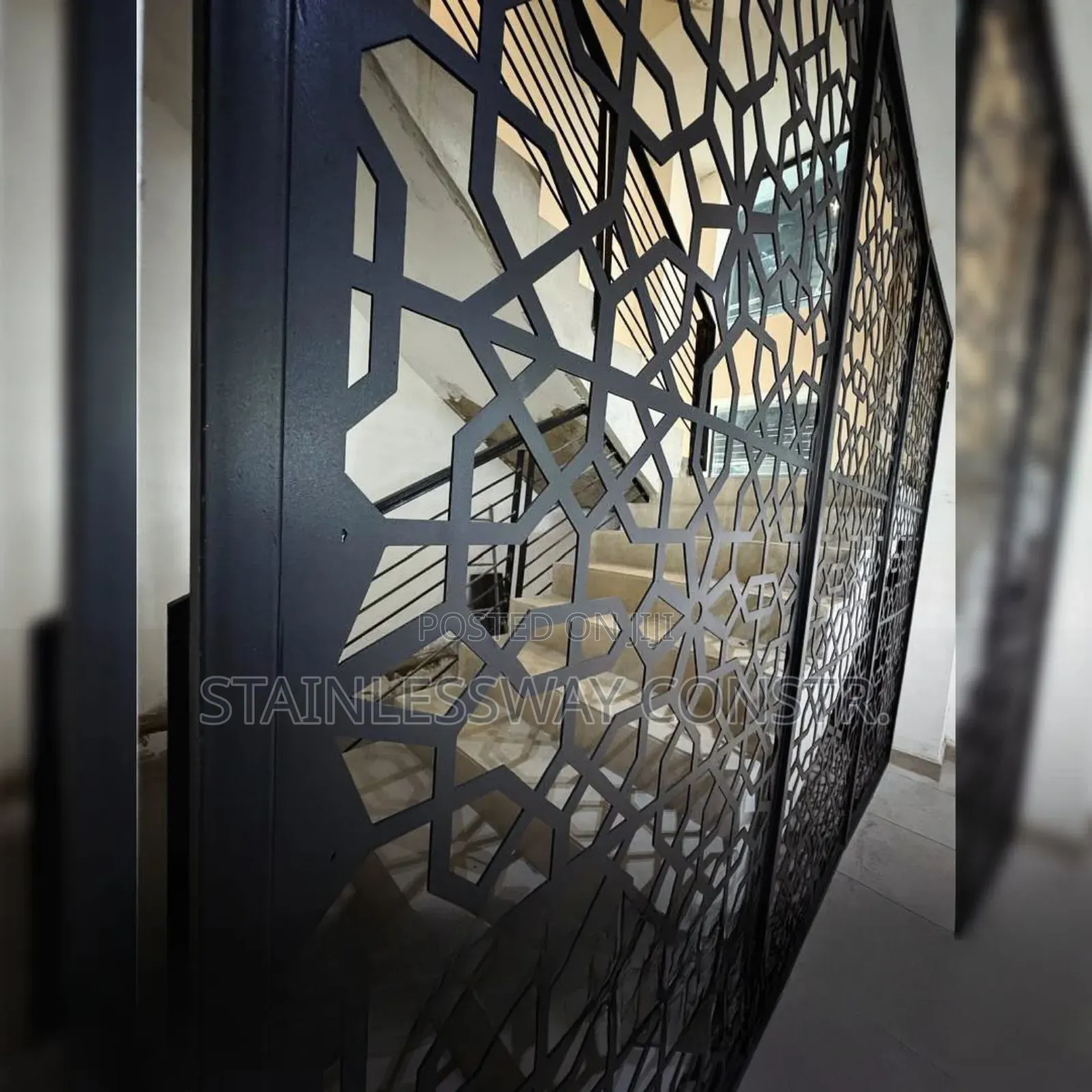 Lasercut Top-Notch Divider Xin