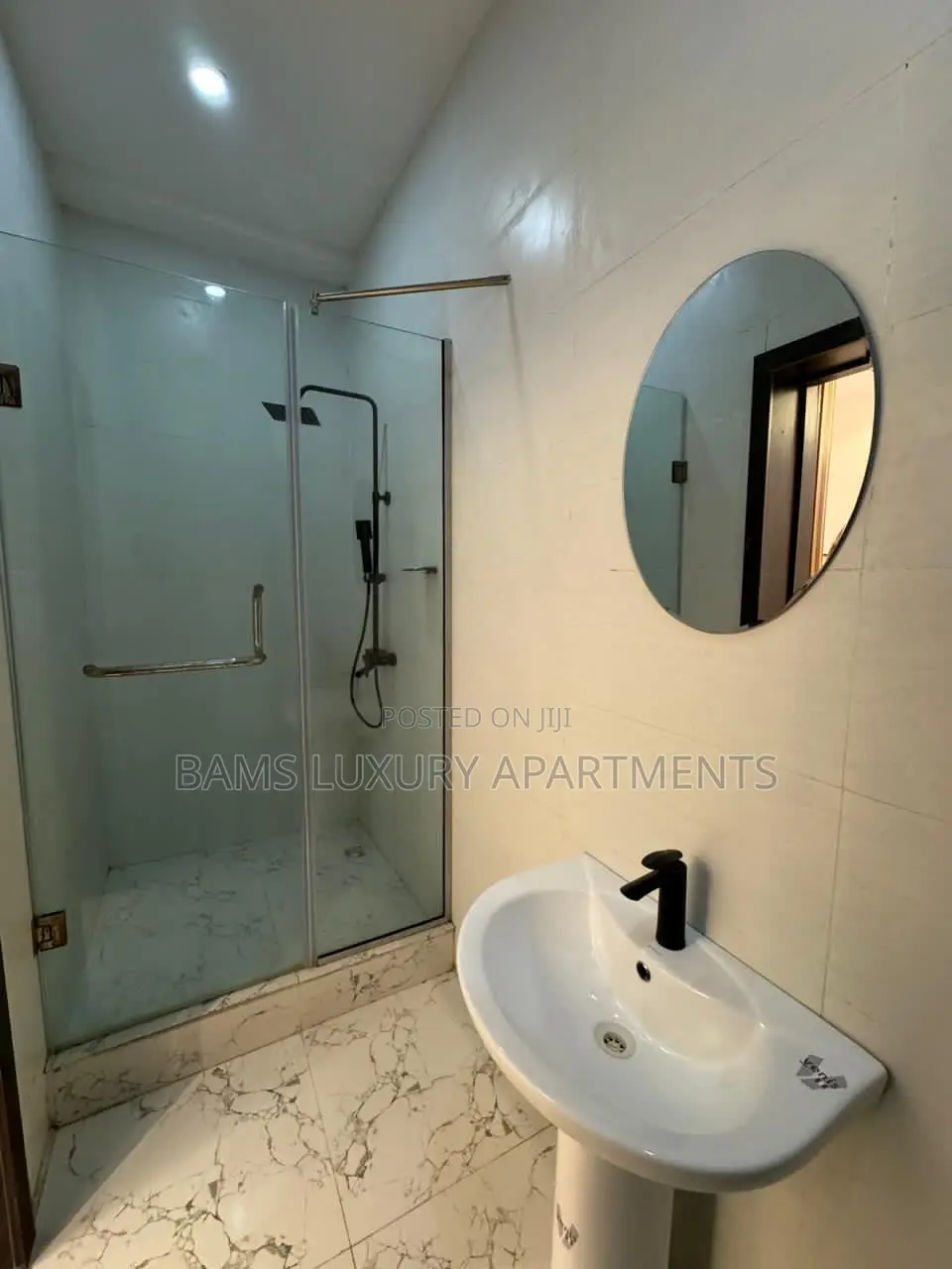 Nova Apartment