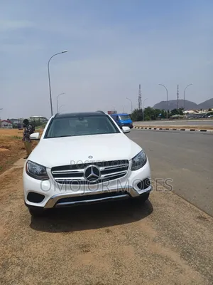 Mercedes-Benz GLC-Class 2017 White