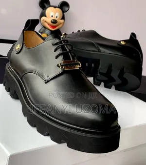 Exclusive Luxury Designer Shoe