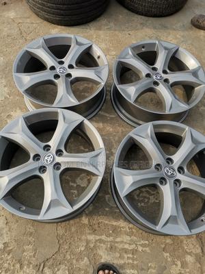 Toyota Venza Follow Come 20 Rim