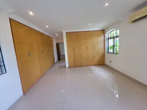 5bdrm Duplex in Ikoyi for rent