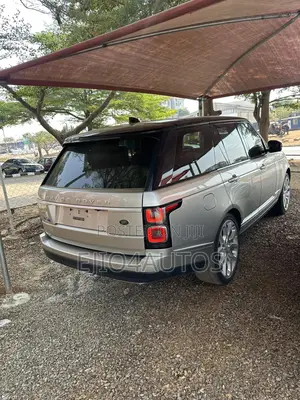Land Rover Range Rover HSE SWB 2020 Brown