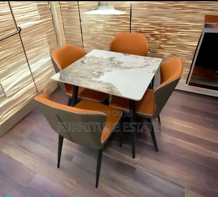4seaters Modern Dining Set