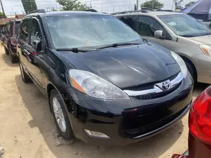 Toyota Sienna Limited 7 Passenger 2010 Black