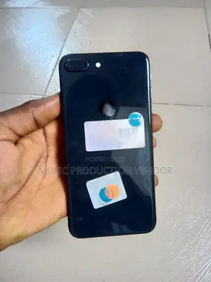 Apple iPhone 8 Plus 64 GB Black