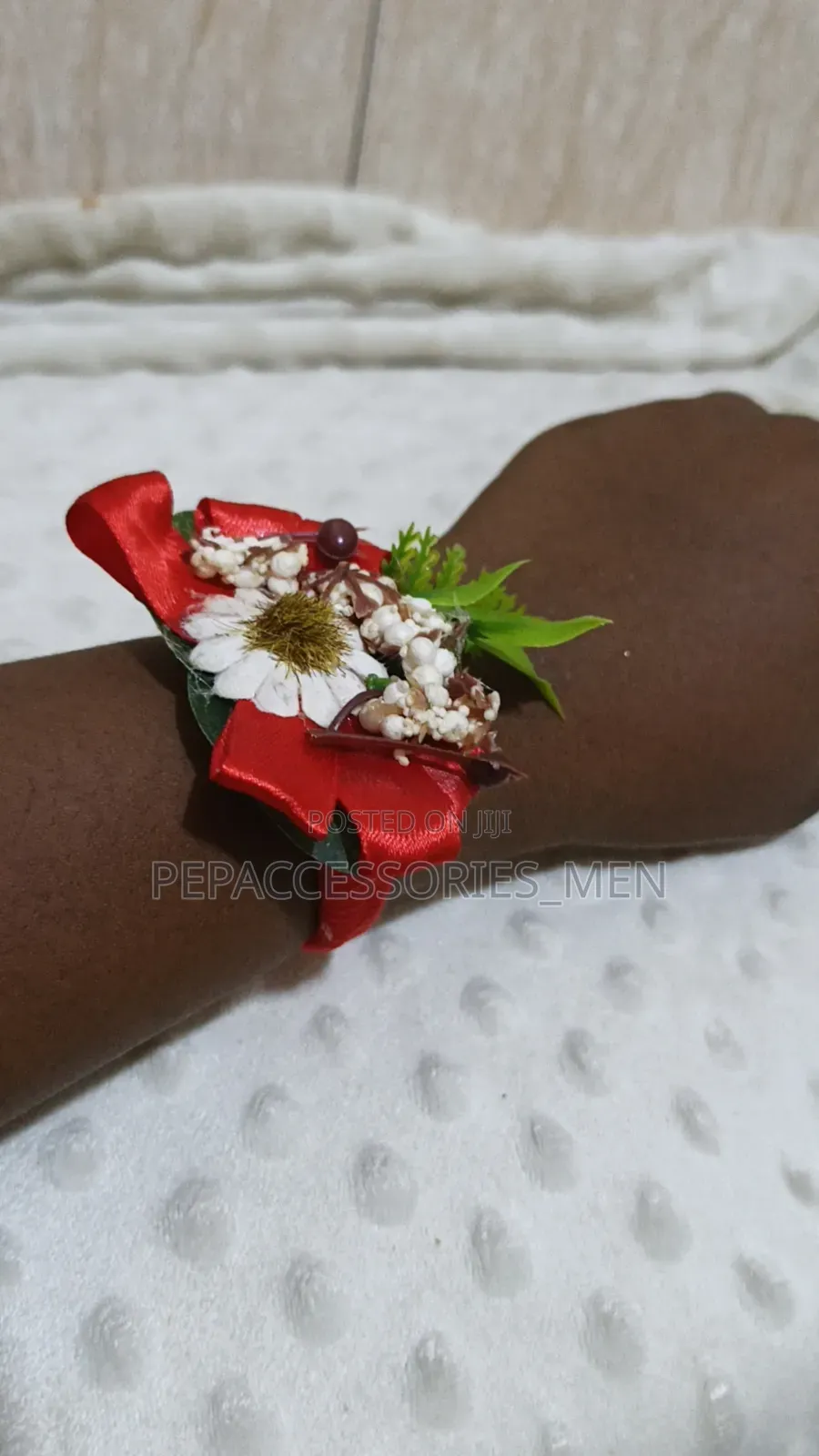 Female Fashion Corsage