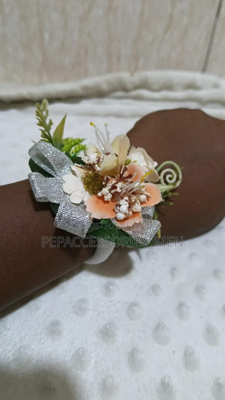 Female Fashion Corsage