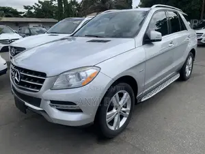 Mercedes-Benz M Class 2013 White