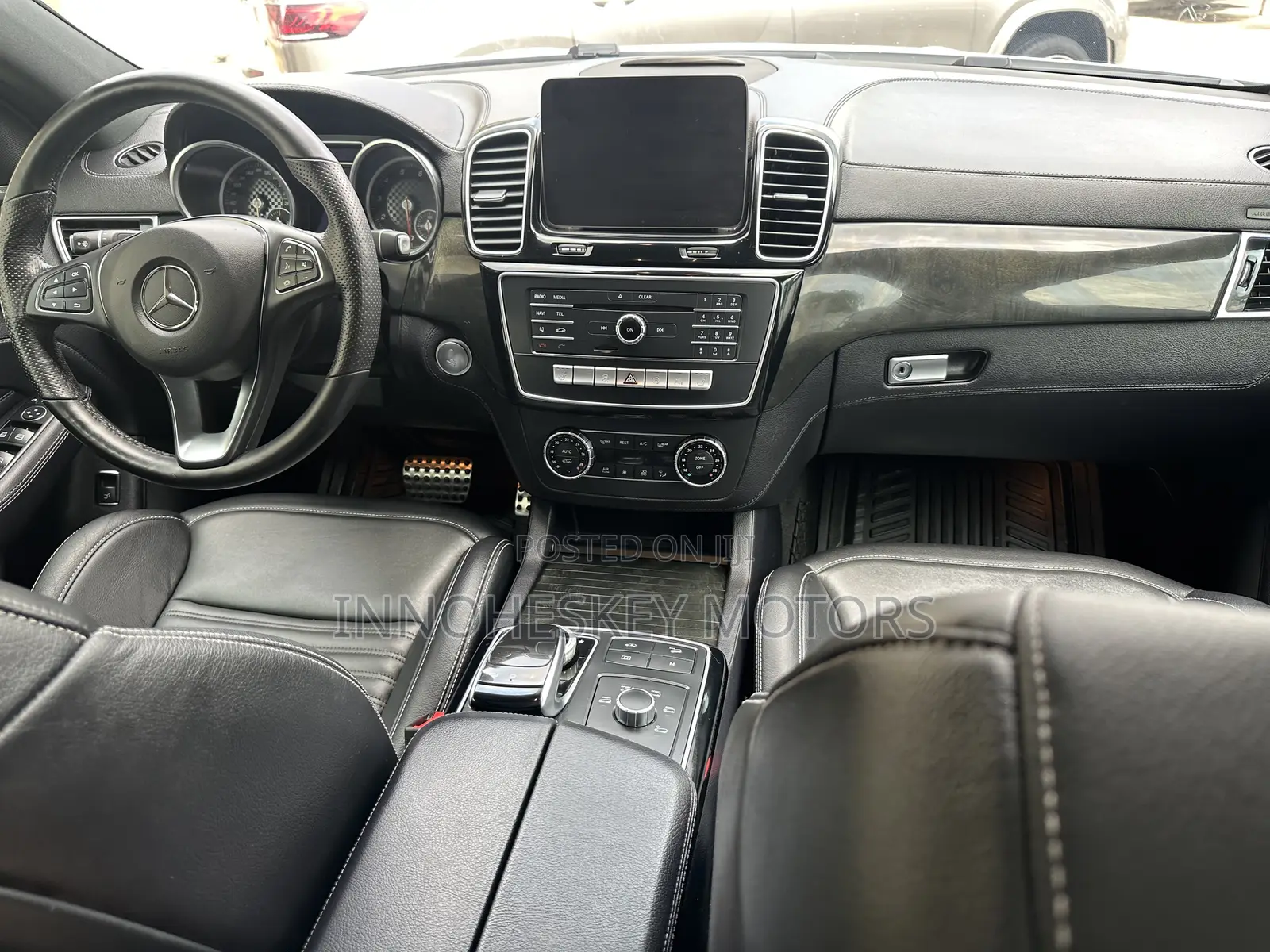 Mercedes-Benz GLE-Class 2016 White