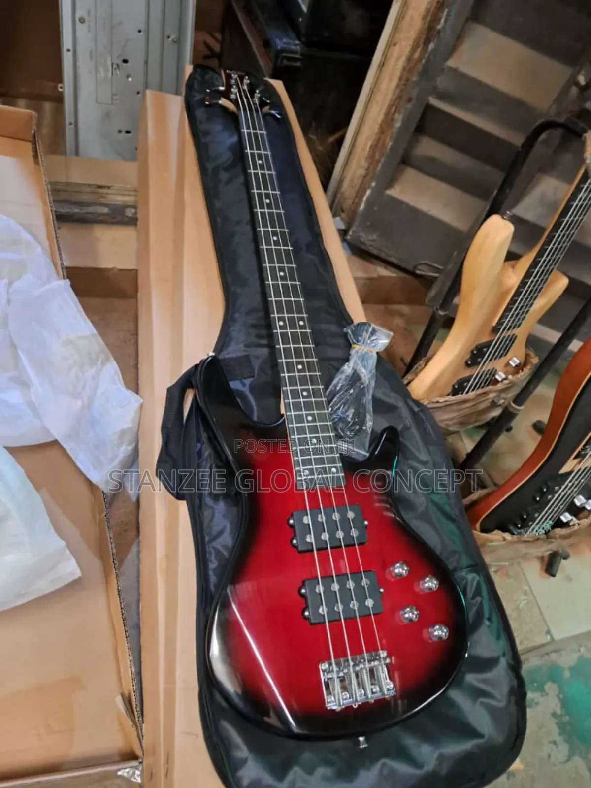 Ibanez Big Pickup 4 Strings Bass Guitar