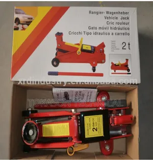 2-Ton Hydraulic Floor Jack