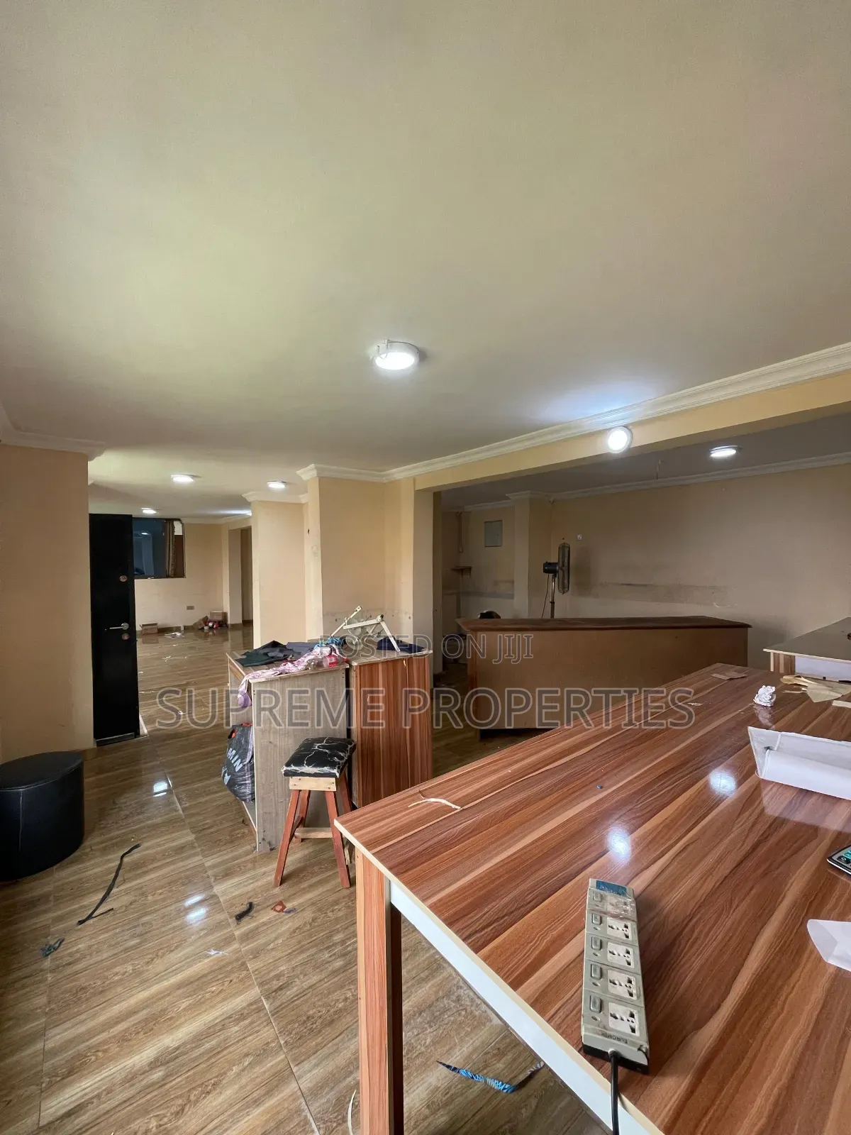 Big Open Space With 2 Office Space, Big Compound. Akobo Ib