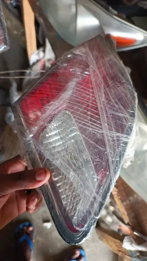 Lexus Es 330 Booth Light Left Side 04 Model