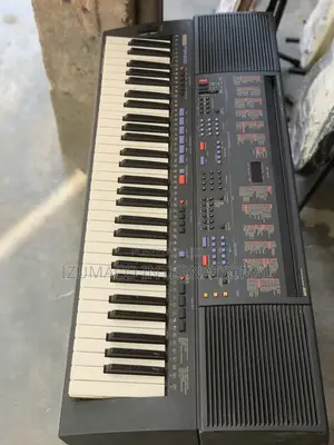 PSR-600 Durable Yamaha Keyboard