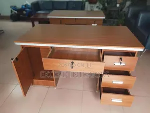 Quality Office Table 1.6