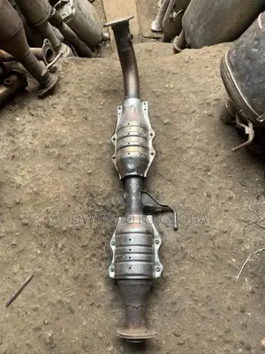Direct Complete Catalyst Land Cruiser Parado 2015 Model