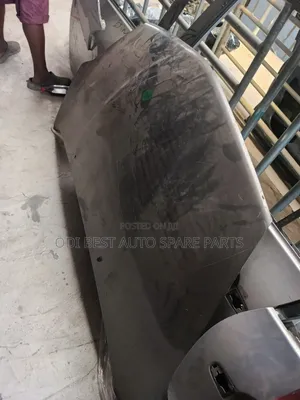Toyota Sienna 04 Complete Bonnet Neat One