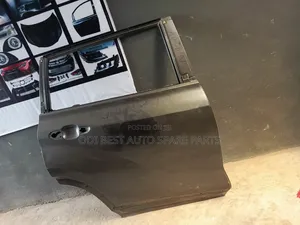 Toyota Highlander 2015 Model Empty Door Back Right Side