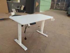 Adjustable Height Electric Gaming Tabel