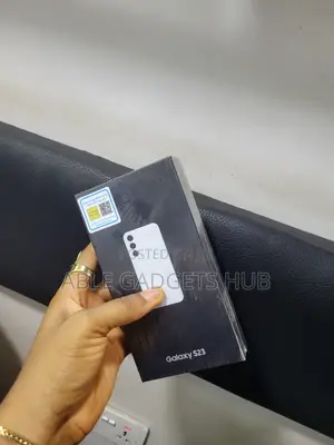 New Samsung Galaxy S23 128 GB