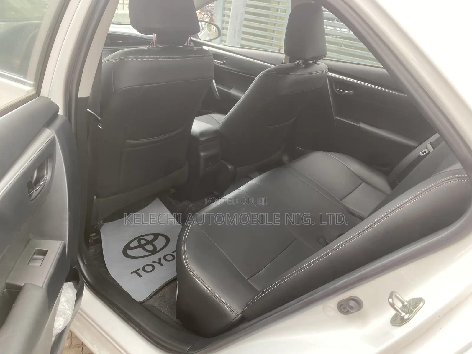 Toyota Corolla Altis 2019 White