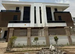 6bdrm Duplex in Jahi for sale