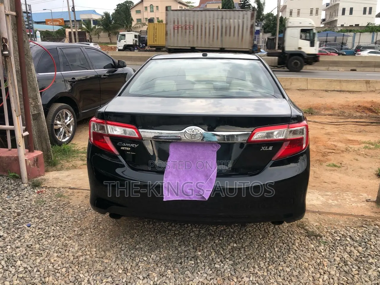 Toyota Camry XLE V6 4dr Sedan (3.5L 6cyl 6A) 2013 Black
