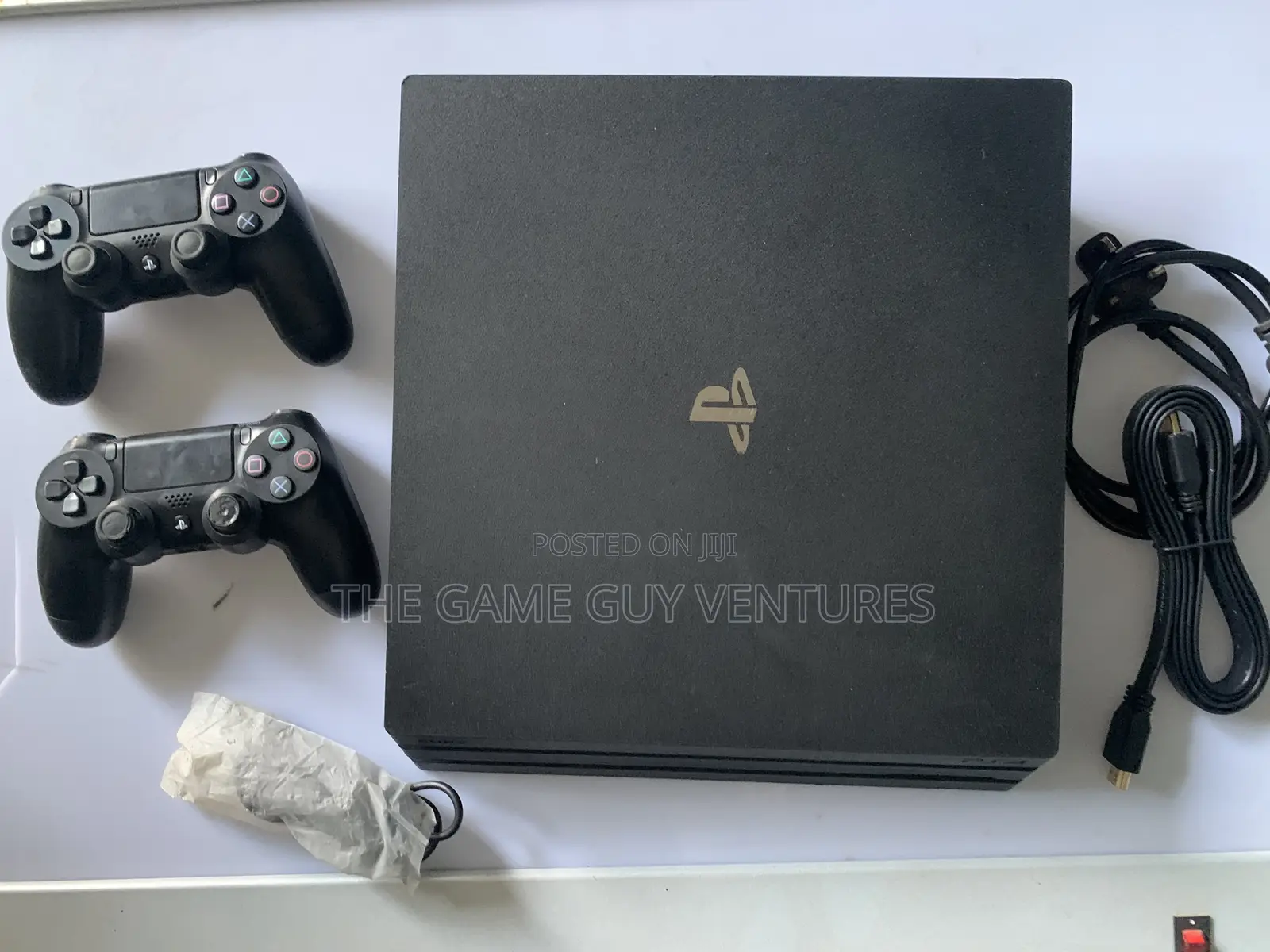 Ps4 Pro + 23games