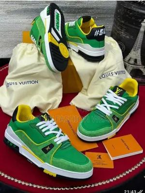 Photo - Louis Vuitton Luxury Men's Green Sneakers
