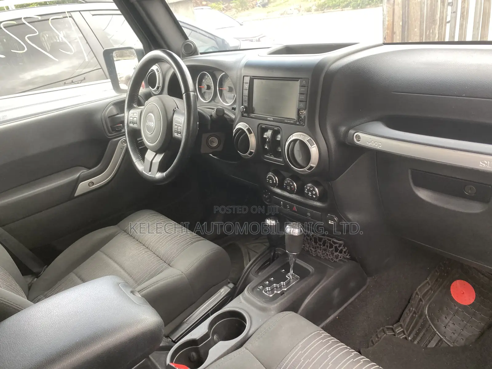 Jeep Wrangler Sahara 2012 Black
