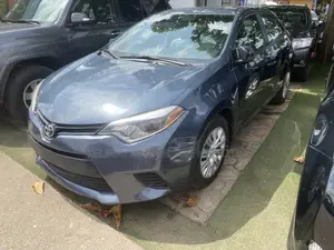 Toyota Corolla 2016 Gray