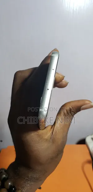 Samsung Galaxy S7 edge 32 GB Gold