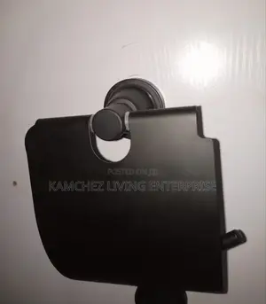 Wall-Mounted Tissue Paper Holder – Durable Rustproof
