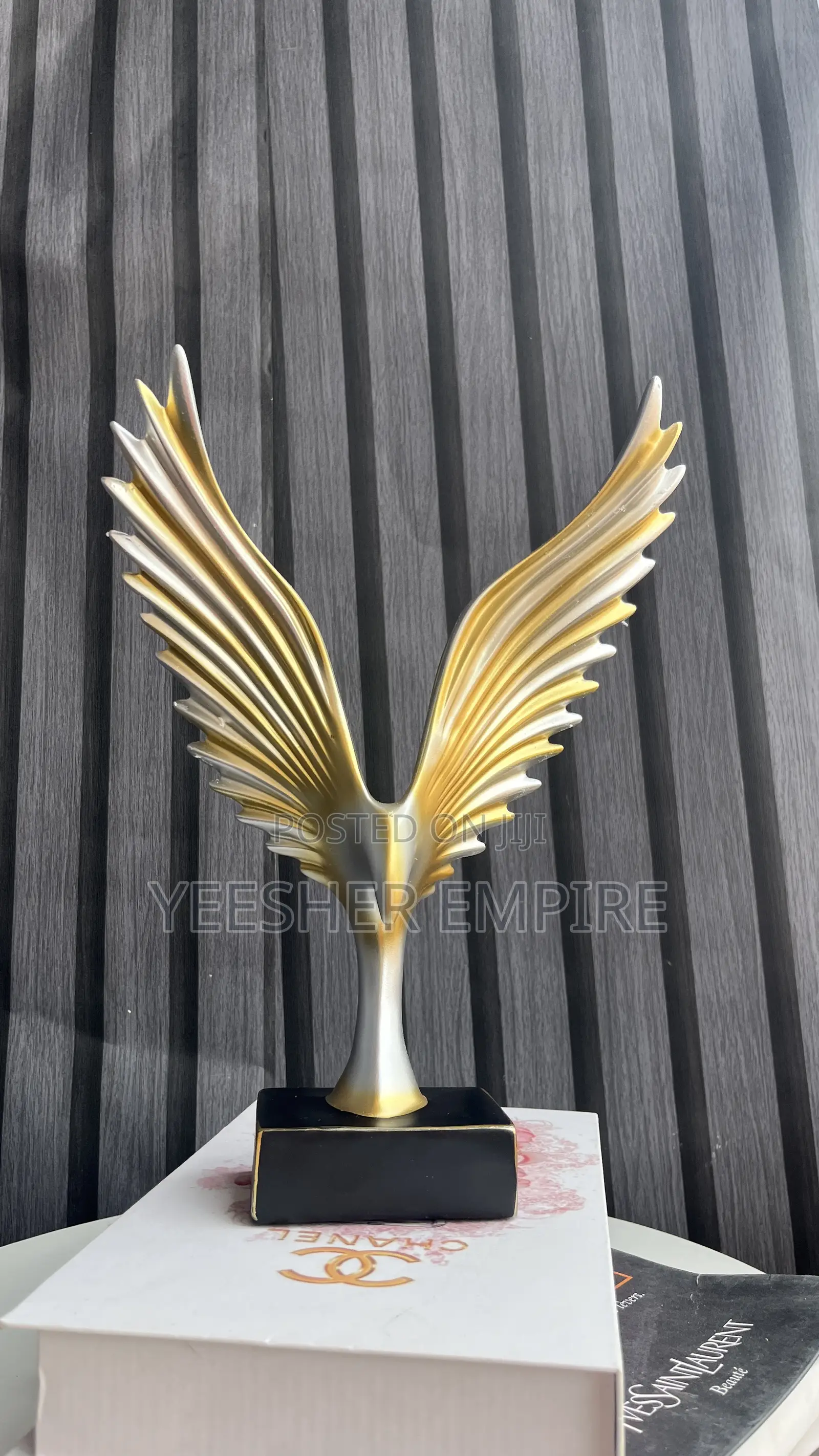 Eagle Decor Statue