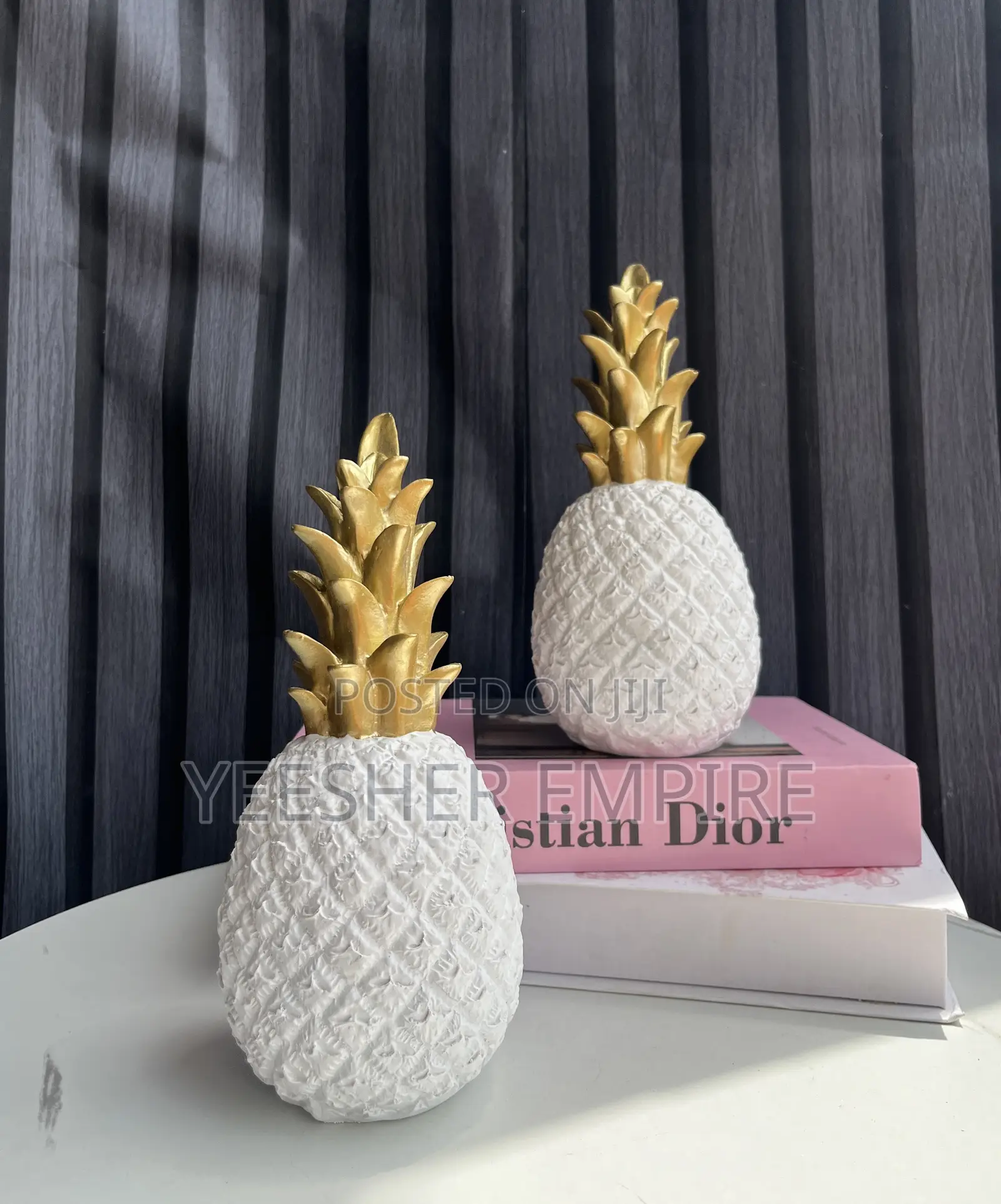 Pineapple Decor Statue